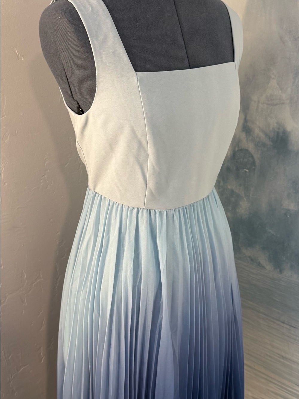 Women's Ombre Light to Navy Blue Pleated Maxi Dress #355 - Picture 3 of 12